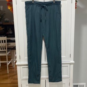 ✨NWT Drawstring Pants✨